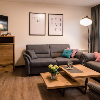 eingezäunte Terrasse mit Garten